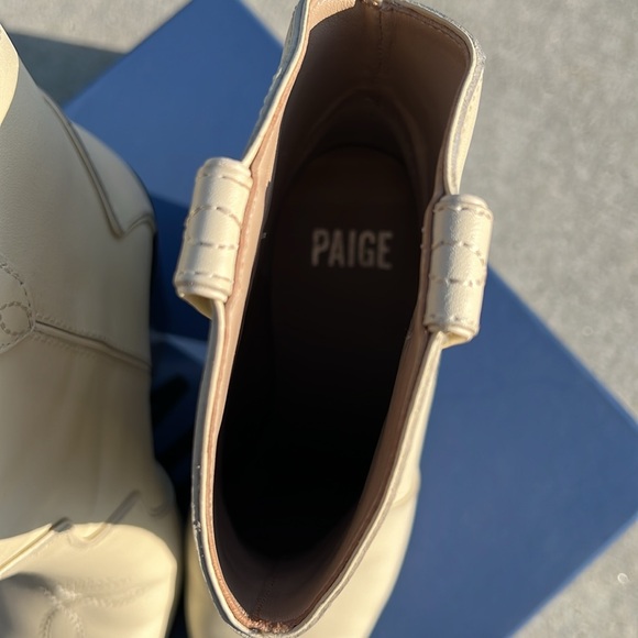 Paige Porter Bootie - Picture 4 of 8